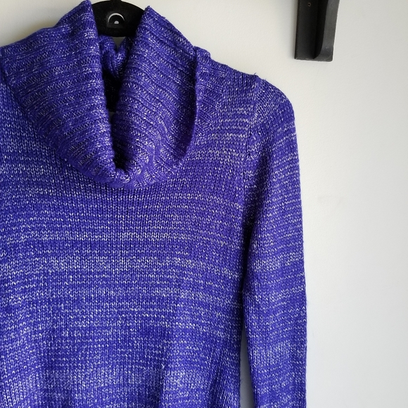 🧥 COBALT BLUE COWL NECK SWEATER - Picture 3 of 8